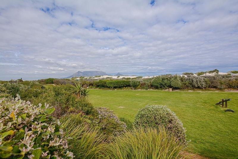 3 Bedroom Property for Sale in Dolphin Beach Western Cape